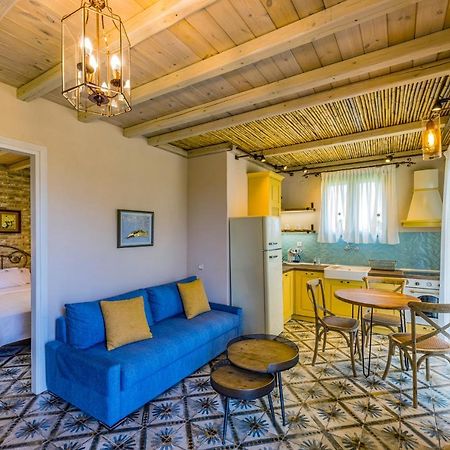 Mediterraneo Luxury Suites Halkidiki ブアブロウ エクステリア 写真