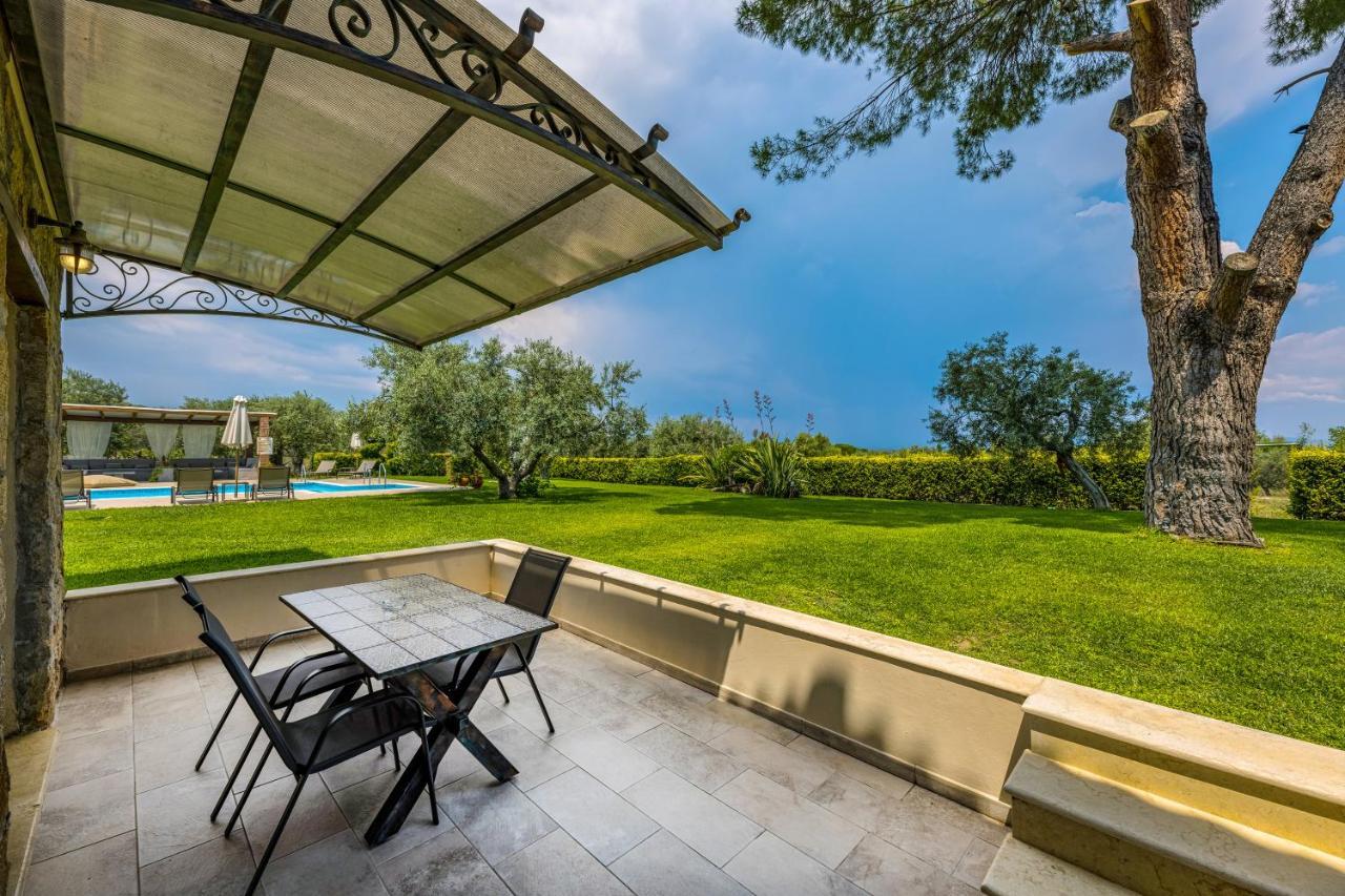 Mediterraneo Luxury Suites Halkidiki ブアブロウ エクステリア 写真