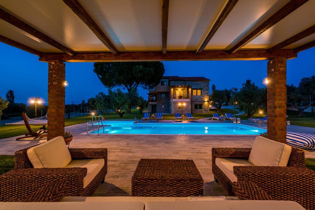 Mediterraneo Luxury Suites Halkidiki ブアブロウ エクステリア 写真
