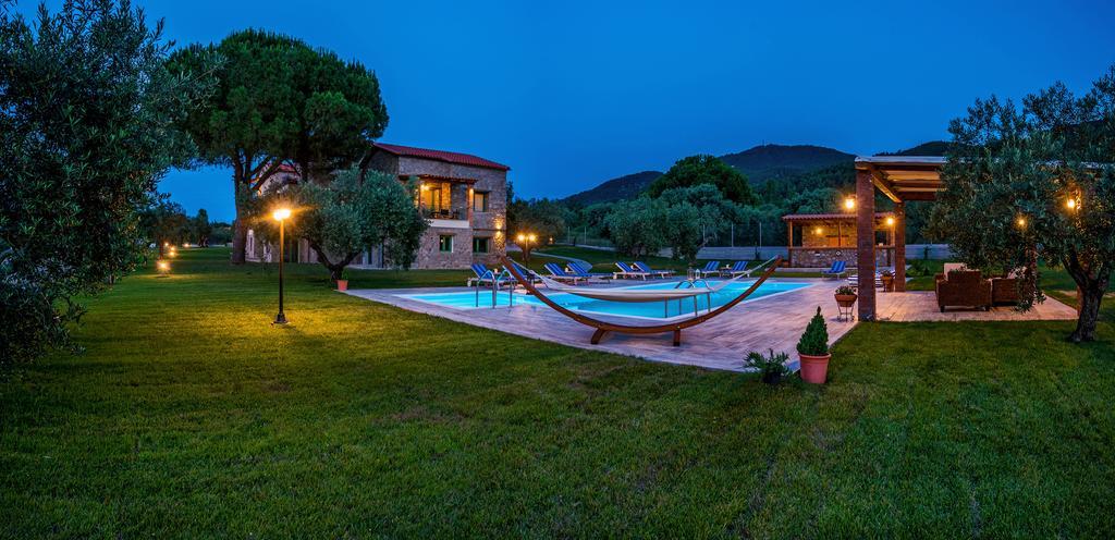 Mediterraneo Luxury Suites Halkidiki ブアブロウ エクステリア 写真