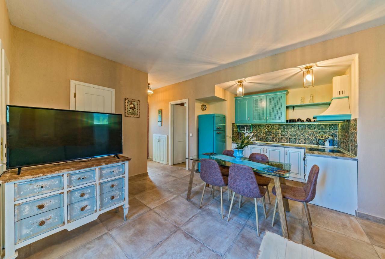 Mediterraneo Luxury Suites Halkidiki ブアブロウ エクステリア 写真