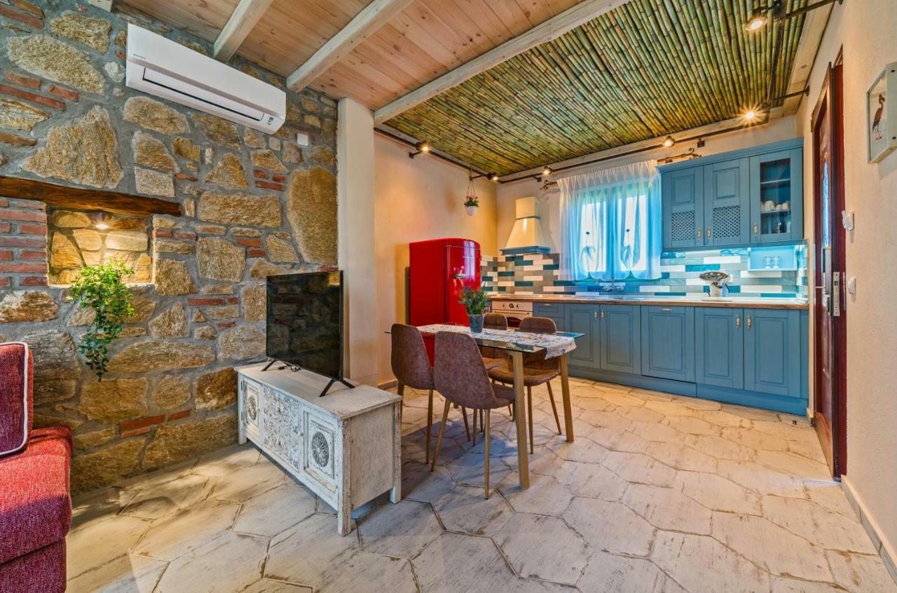 Mediterraneo Luxury Suites Halkidiki ブアブロウ エクステリア 写真
