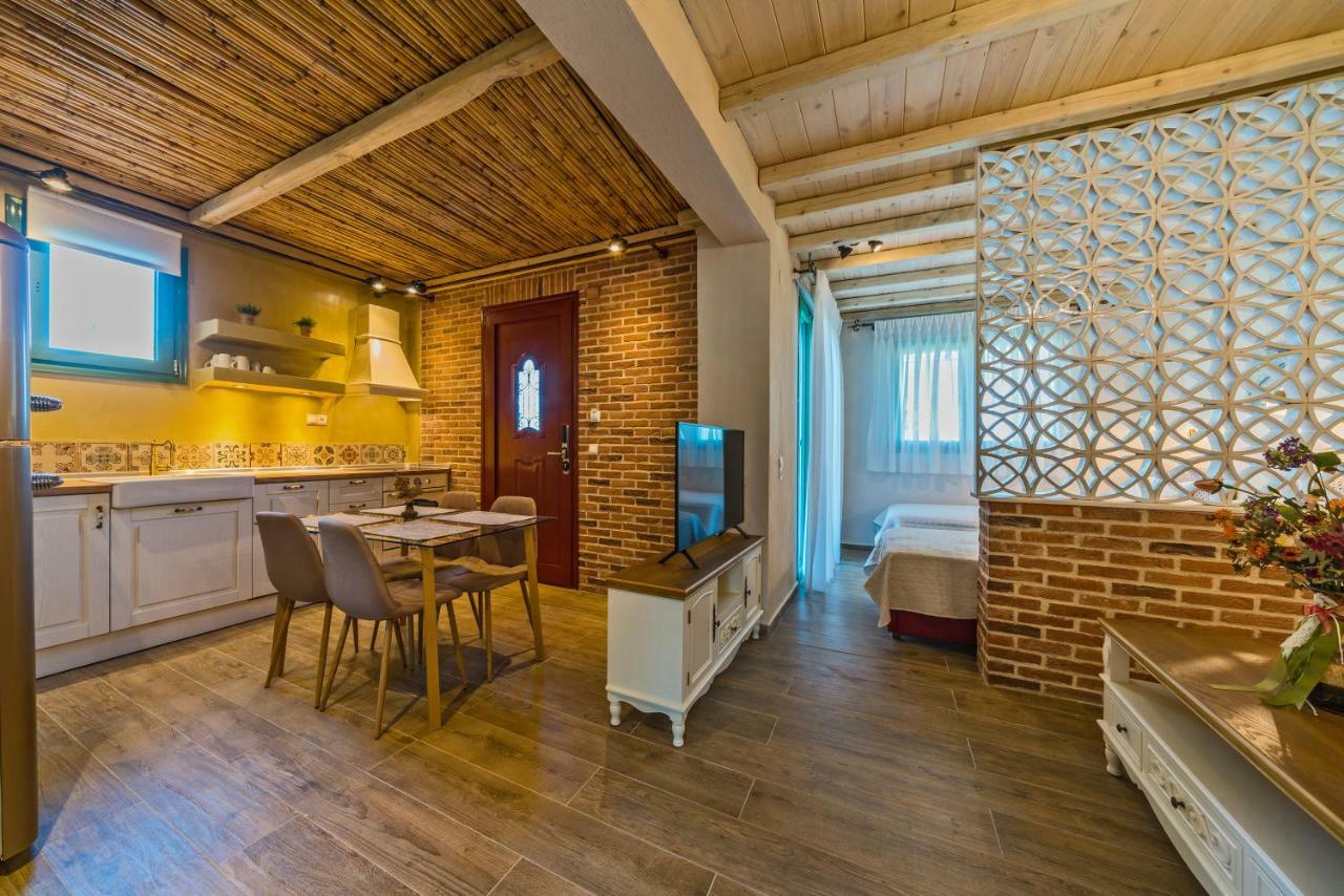 Mediterraneo Luxury Suites Halkidiki ブアブロウ エクステリア 写真