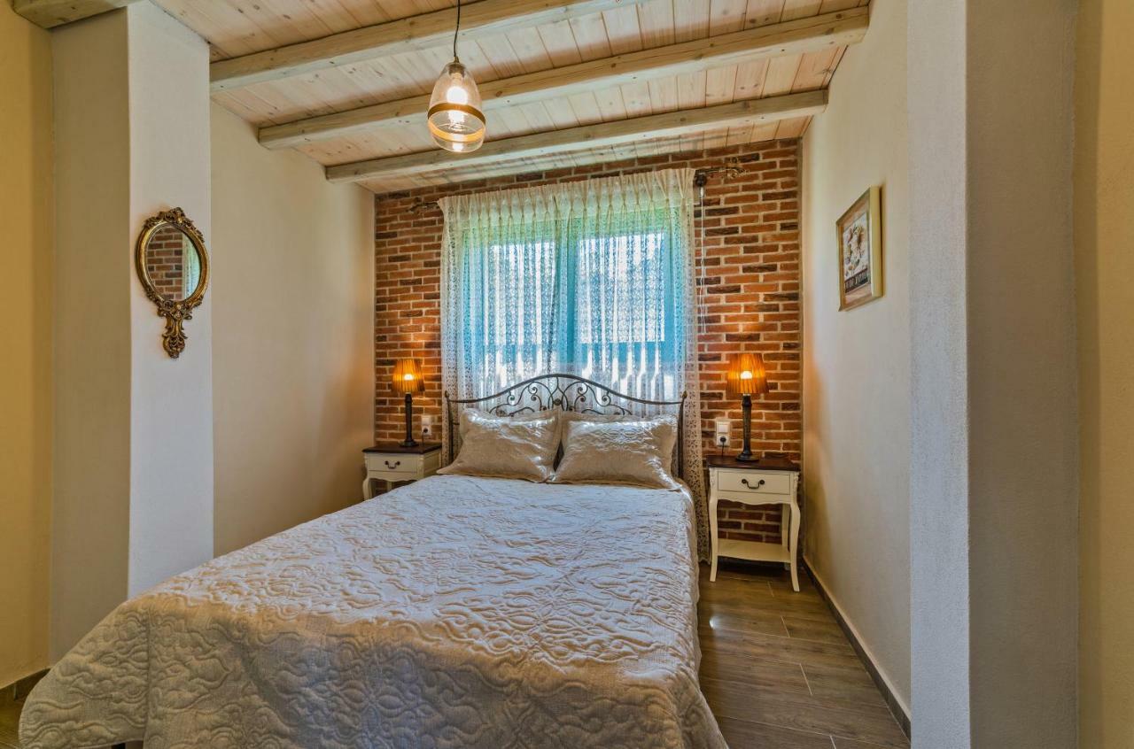 Mediterraneo Luxury Suites Halkidiki ブアブロウ エクステリア 写真